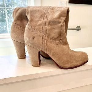FRYE beautiful suede taupe boots size 8. GORGEOUS